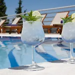 Aparthotel Adriatica 2*