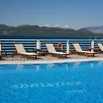 شقة فندقية Adriatica 2*