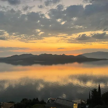 Adriatica ニキアナ