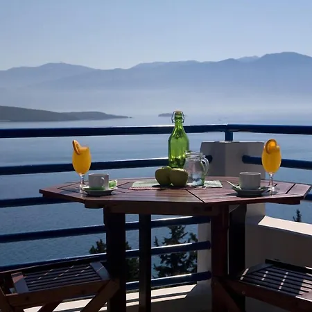 Adriatica アパートホテル