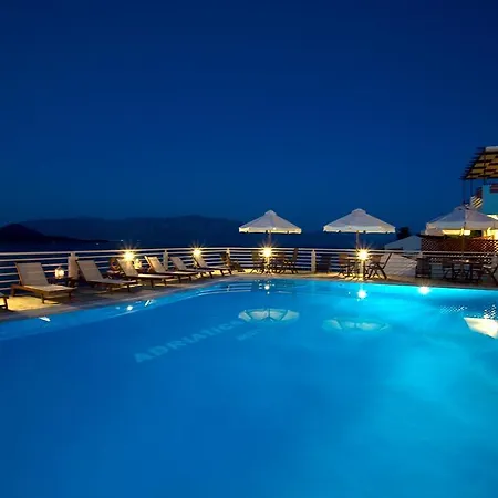 Adriatica アパートホテル 2*