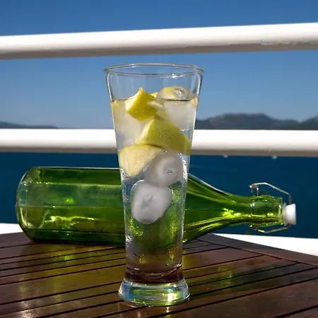 Adriatica アパートホテル