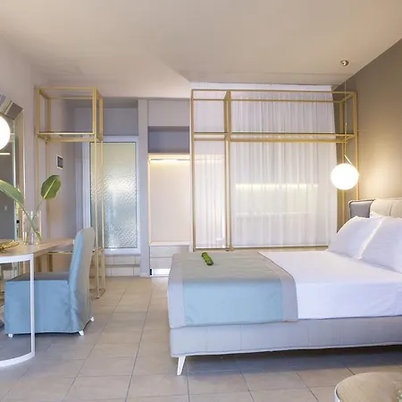 Adriatica شقة فندقية 2*